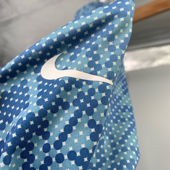 nike pro blue running jacket - Picture 2 of 5
